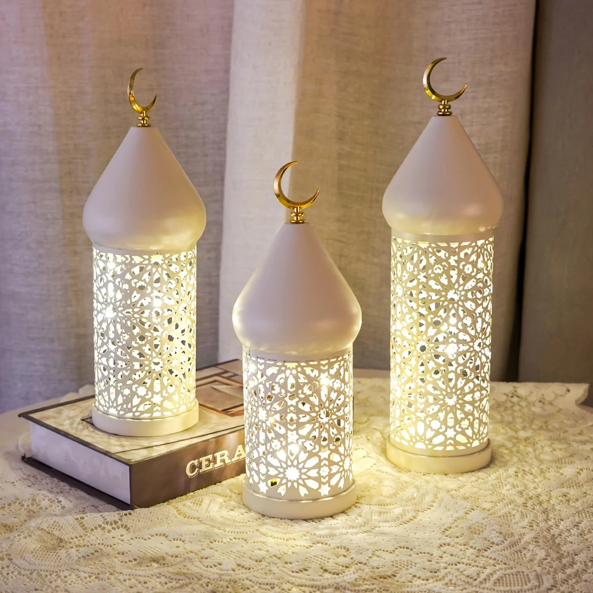 Lanterne LED Croissant de lune